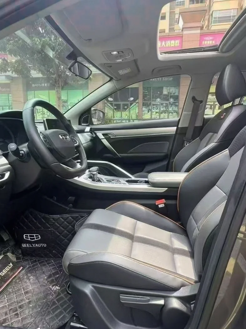 吉利缤越 正面外观三