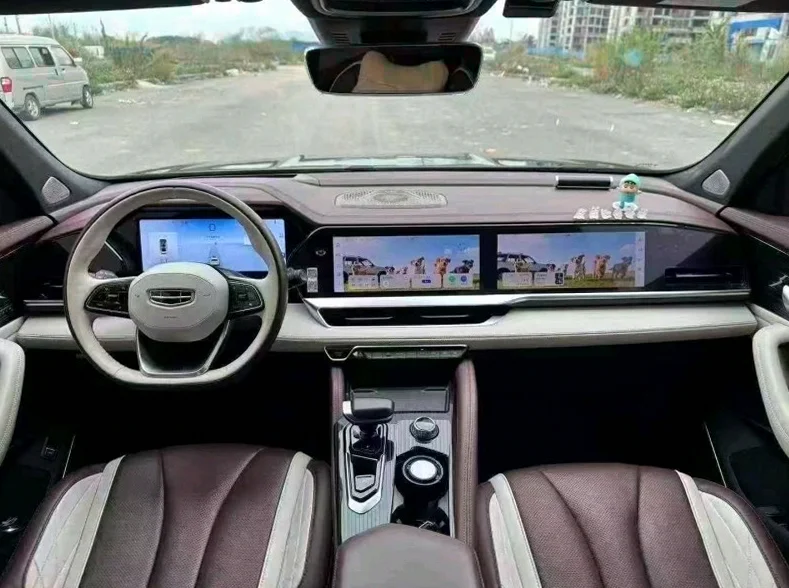 吉利星越 内饰后排