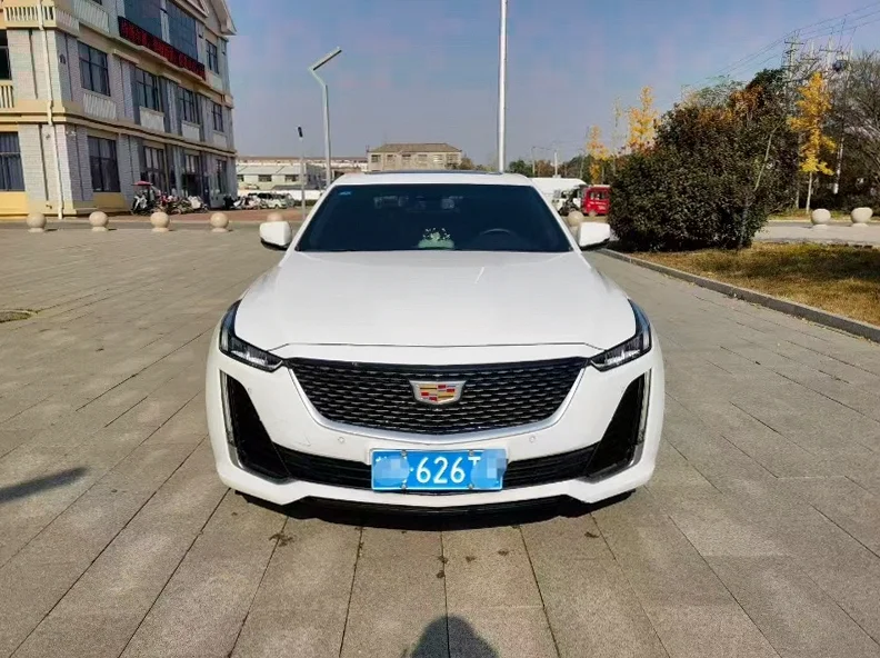23年凯迪拉克CT5 2.0T顶配