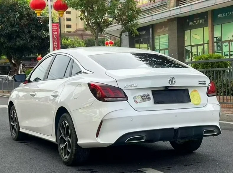 名爵5 后面外观三