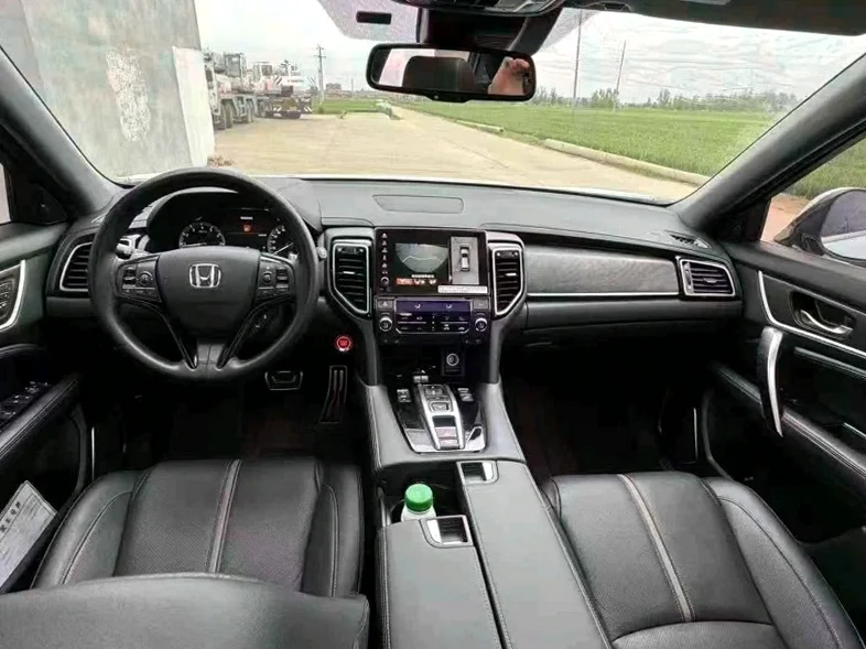 本田URV 后面外观一