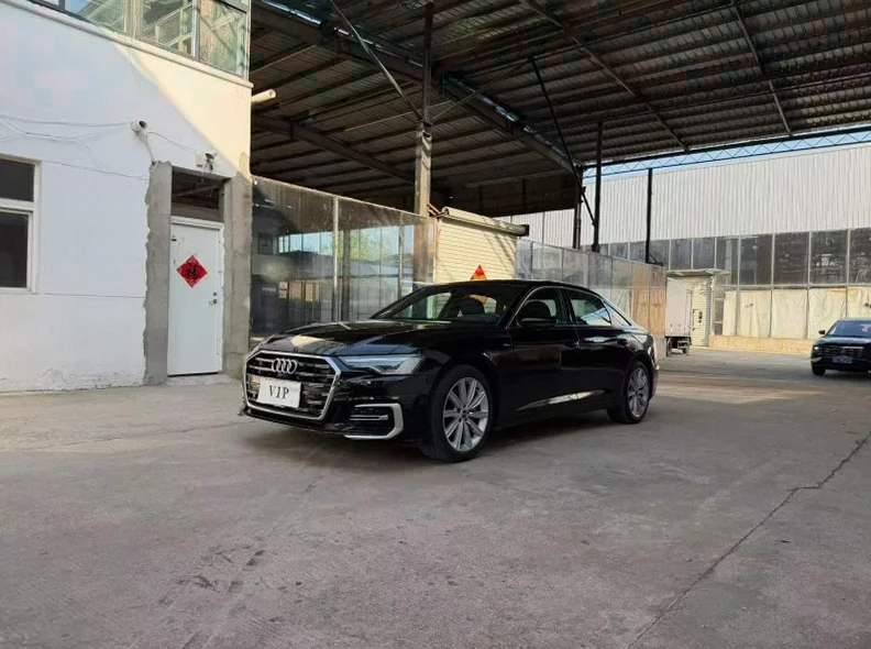 奥迪A6L 正面外观二