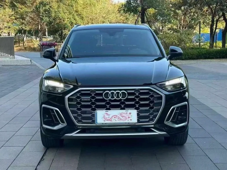 24年奥迪Q5L 2.0T四驱