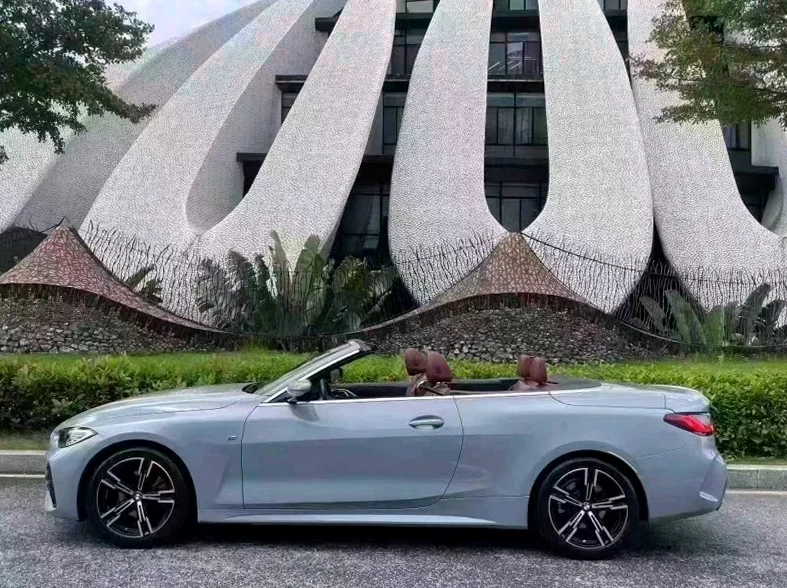 宝马4系 内饰后排