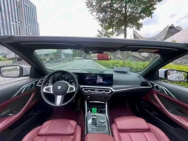 宝马4系 内饰前排