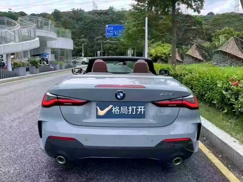 宝马4系 驾驶室