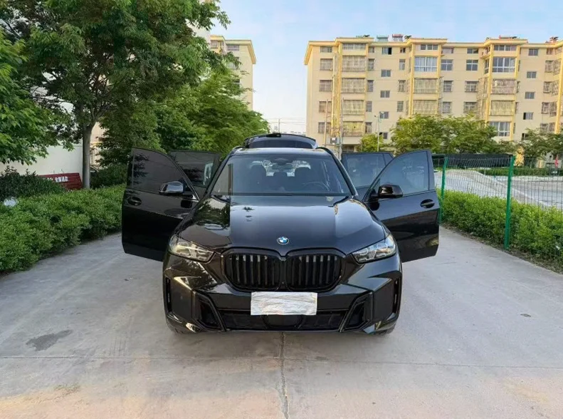 宝马X5 内饰前排