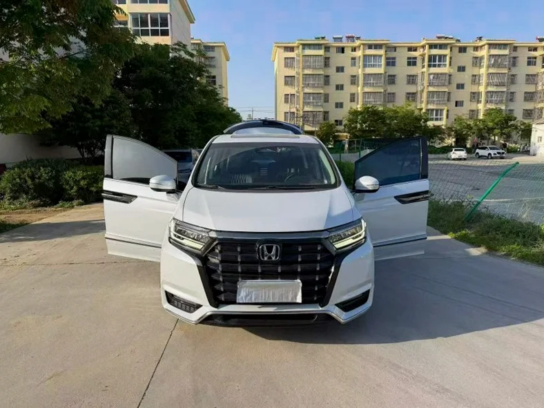 本田艾力绅 内饰后排