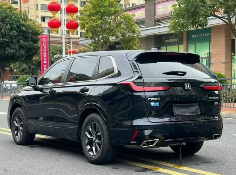 本田皓影 后面外观三