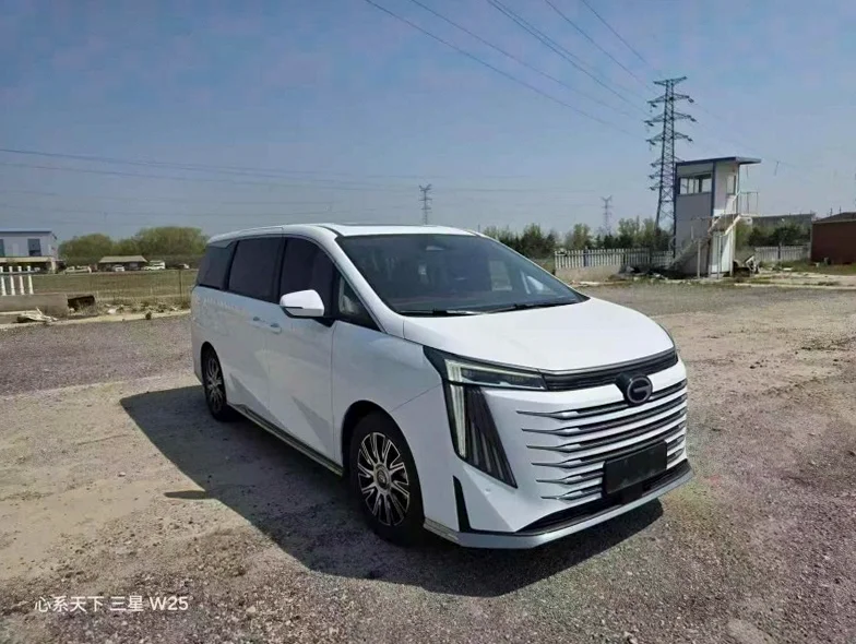 传祺E9 正面外观三