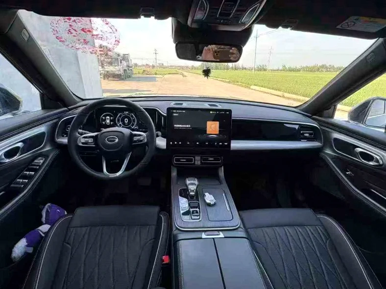 传祺GS8 后面外观一