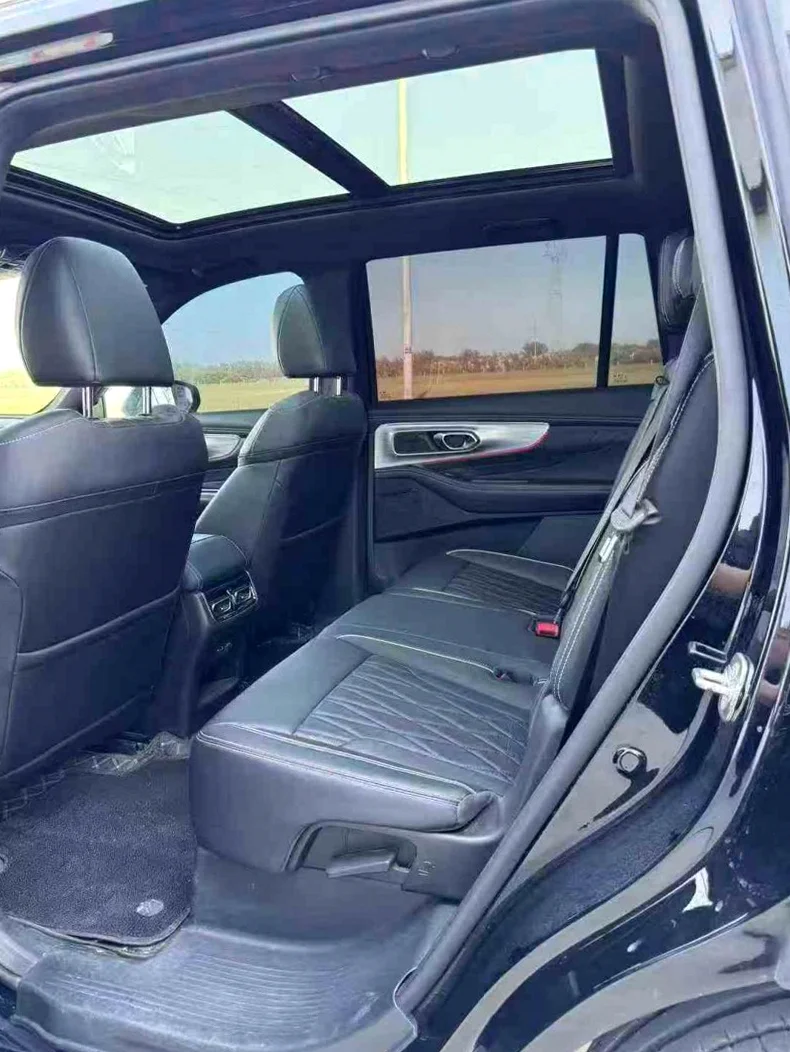 传祺GS8 后面外观三