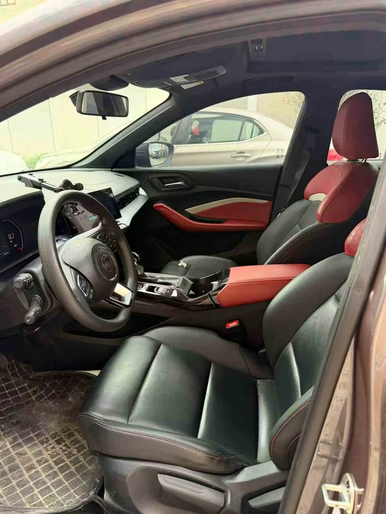 名爵5 后面外观二