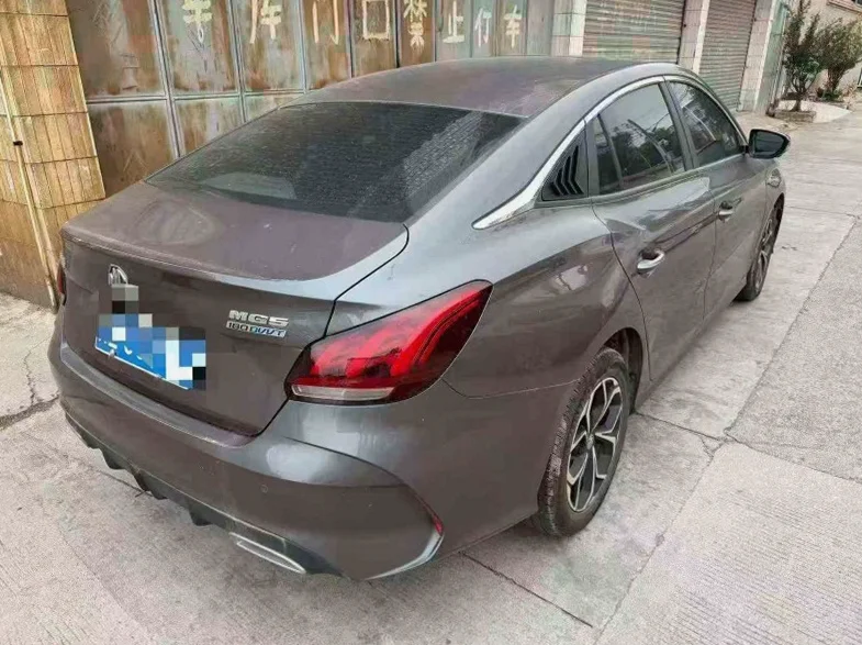 名爵5 内饰前排