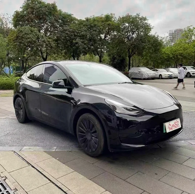 特斯拉MODEL 正面外观二