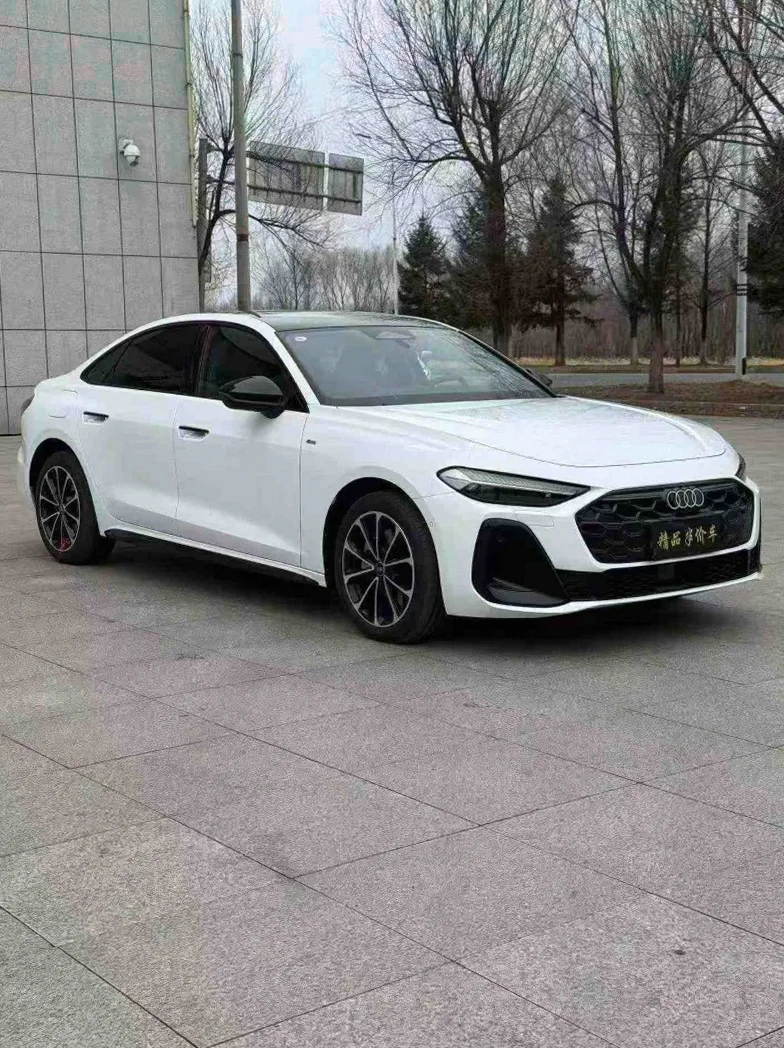 奥迪A5 正面外观二