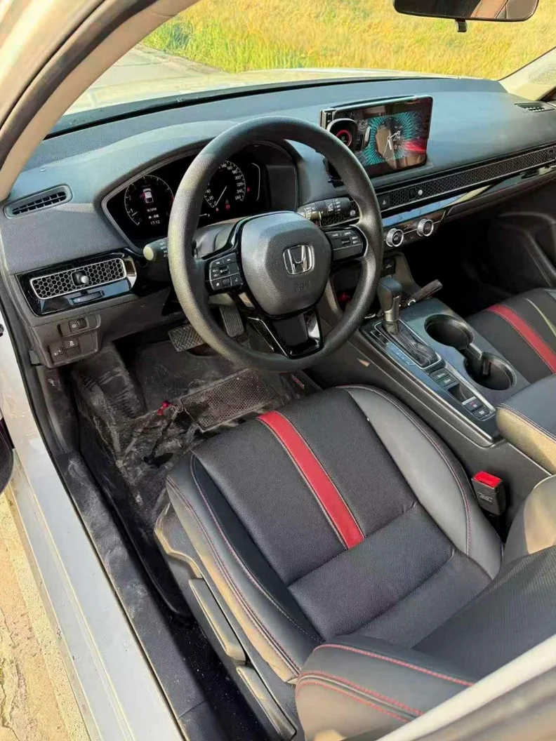 本田思域 后面外观二