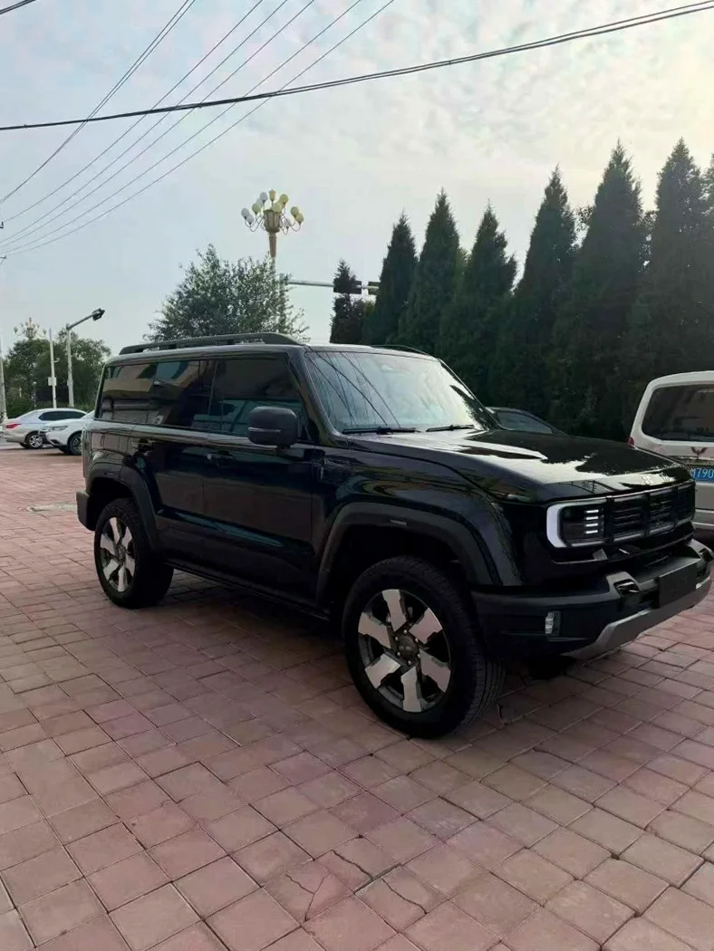 北京BJ40 正面外观三