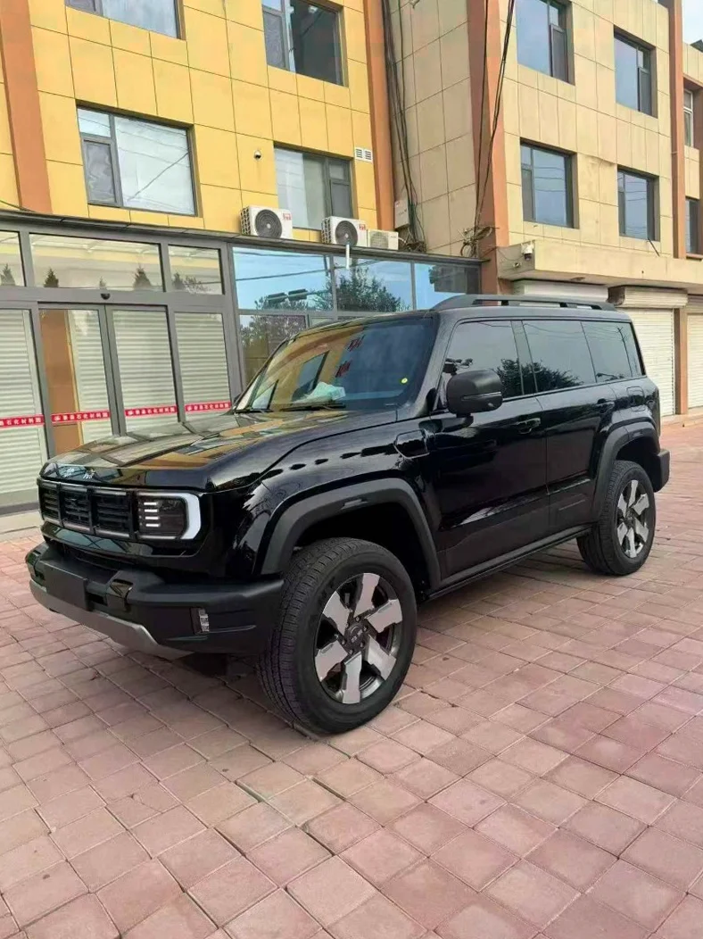 北京BJ40 正面外观三