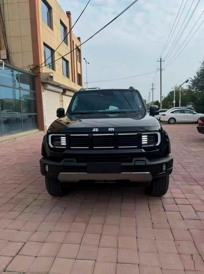 25年北京BJ40E 增程四驱