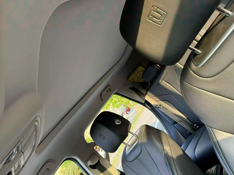 长城汽车坦克 正面外观三