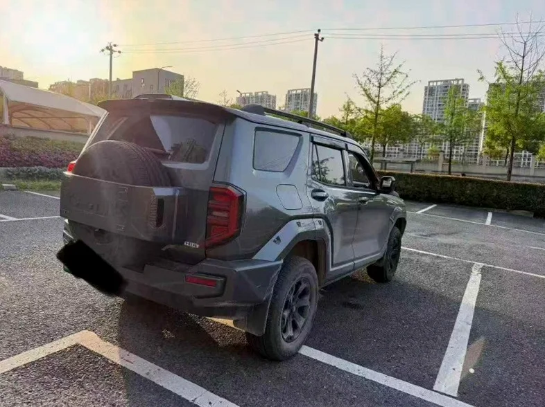 长城汽车坦克 内饰后排