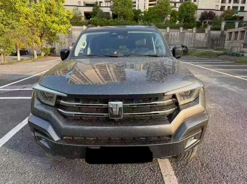 25年长城坦克400 2.0混动