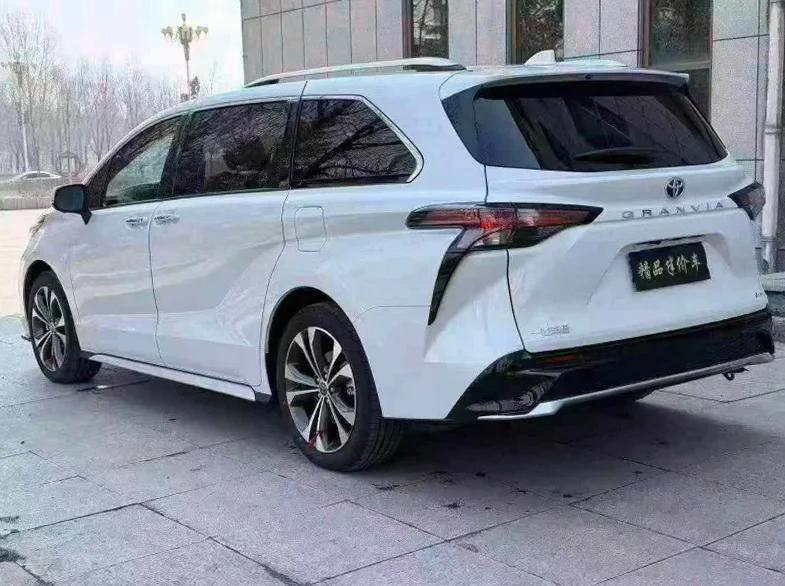 丰田格瑞维亚 正面外观三