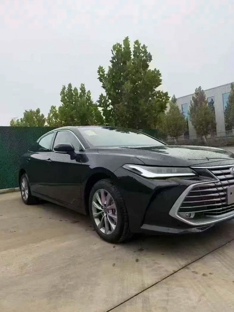 丰田亚洲龙 正面外观三