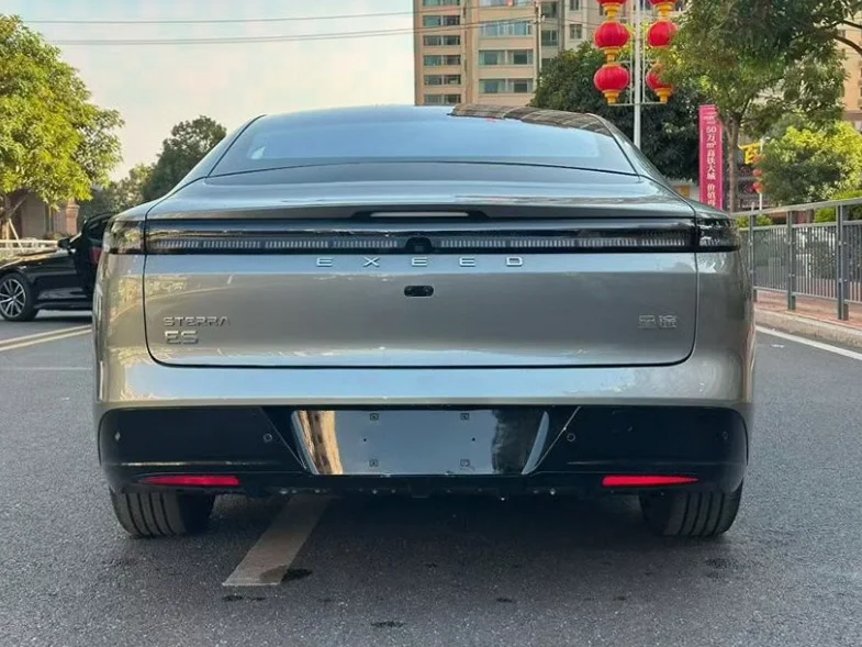 奇瑞星途 驾驶室