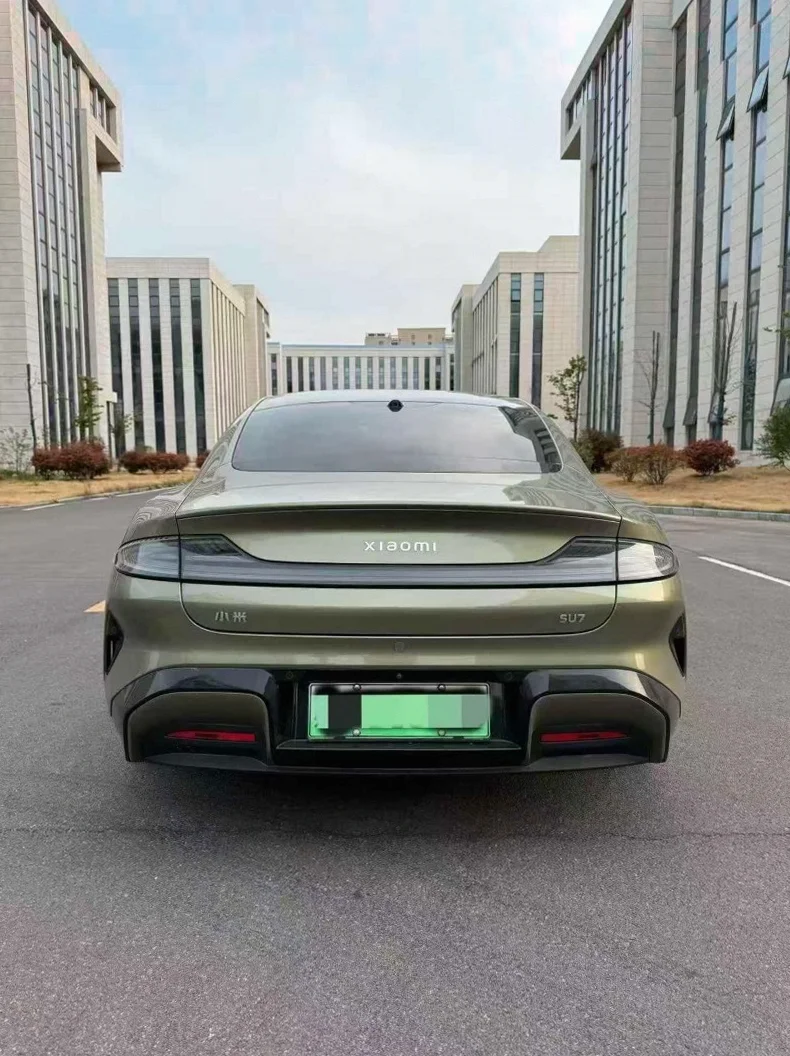 小米SU7 内饰前排