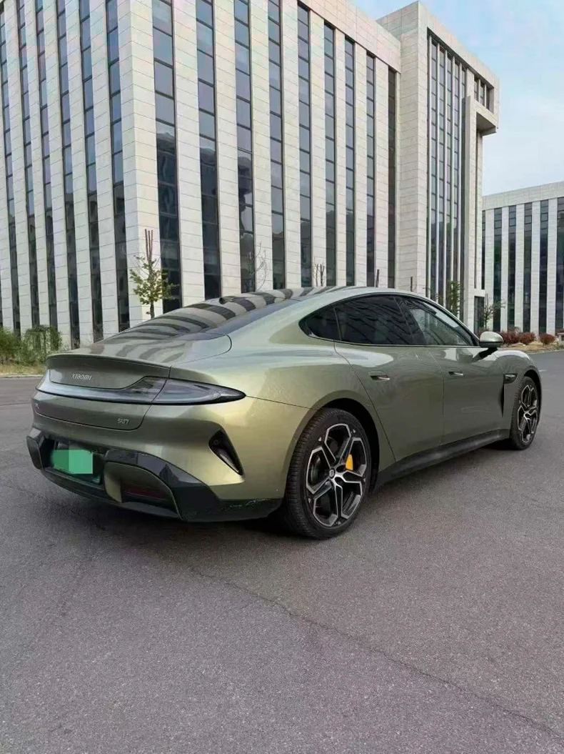 小米SU7 内饰后排