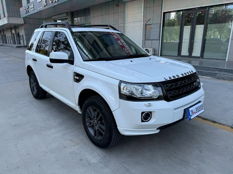 路虎发现神行 正面外观二