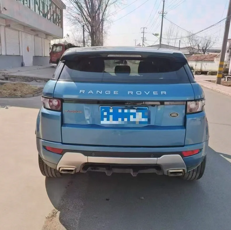 路虎极光 驾驶室