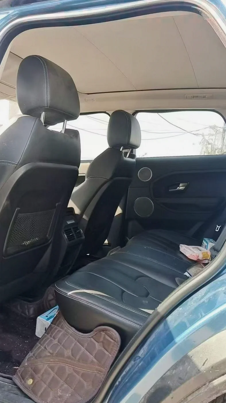 路虎极光 后面外观三