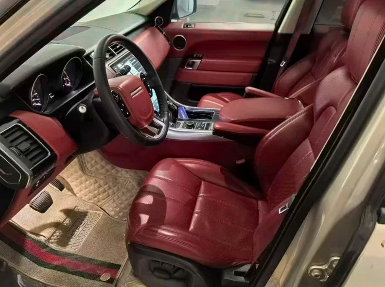 路虎揽胜运动 后面外观一