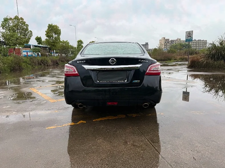 日产天籁 内饰后排