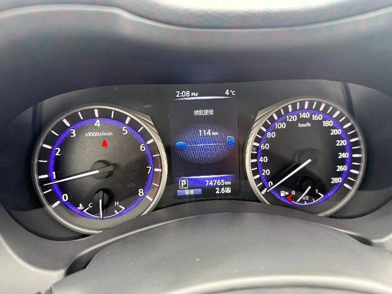 英菲尼迪Q50L 后面外观三