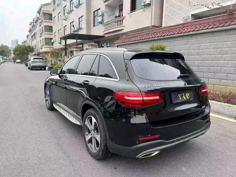 奔驰GLC 内饰后排