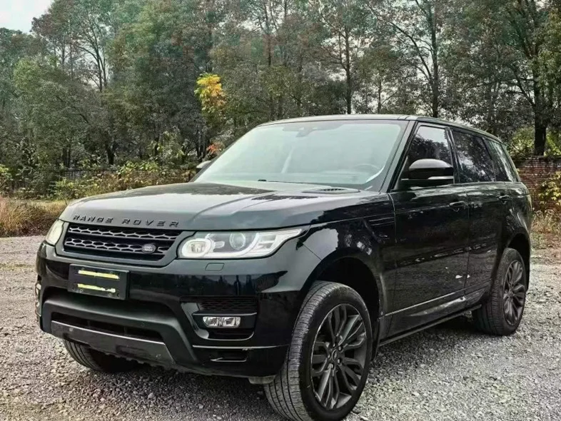 路虎揽胜运动 正面外观三