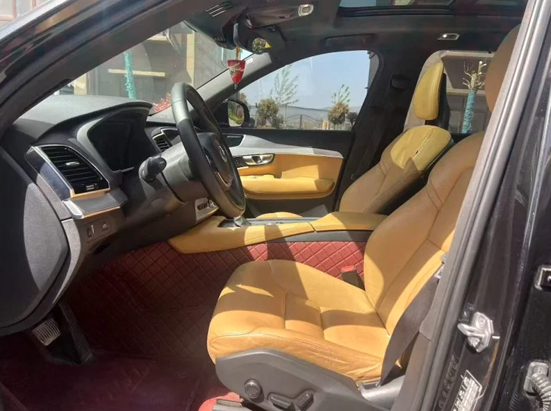 沃尔沃XC90 后面外观一