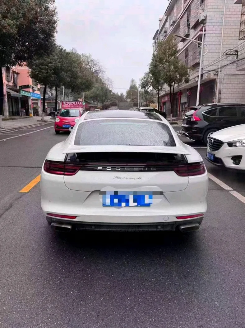 保时捷帕拉梅拉 驾驶室