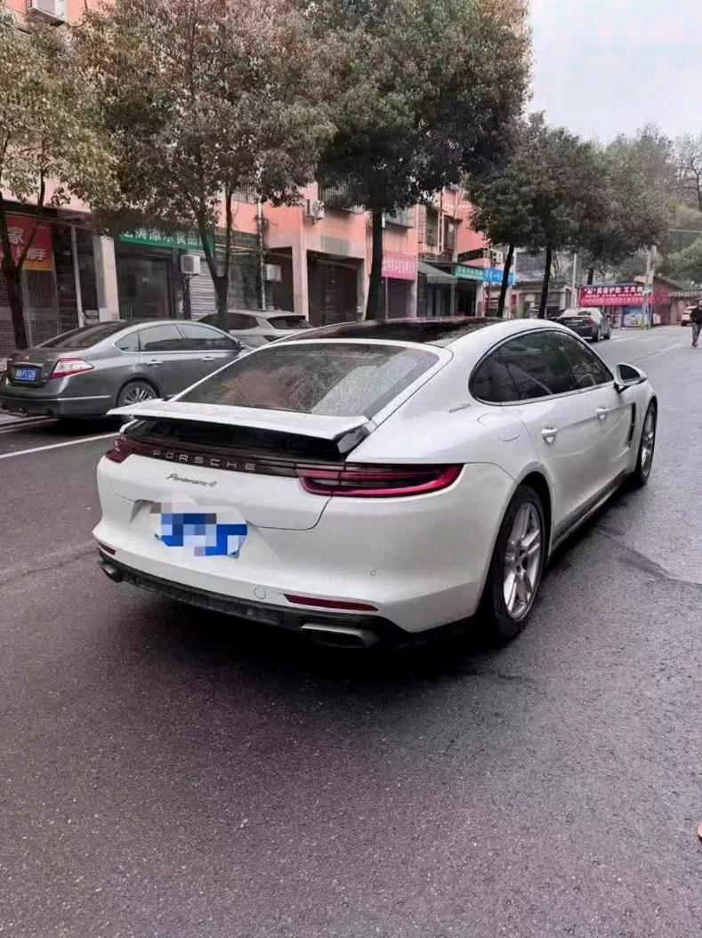 保时捷帕拉梅拉 内饰前排