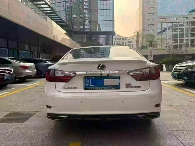 雷克萨斯ES 内饰后排