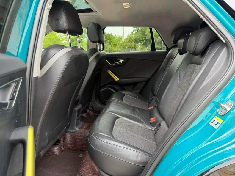 奥迪Q2 后面外观三