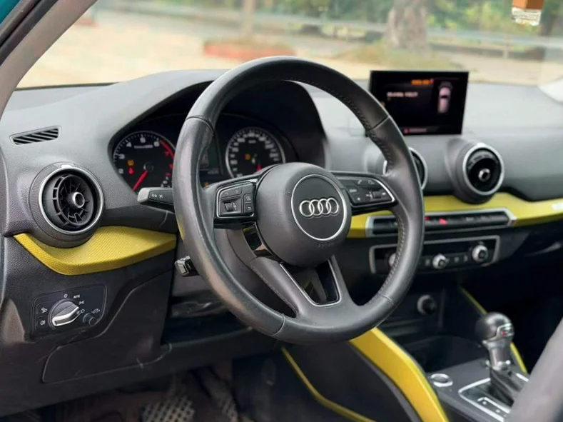 奥迪Q2 后面外观二