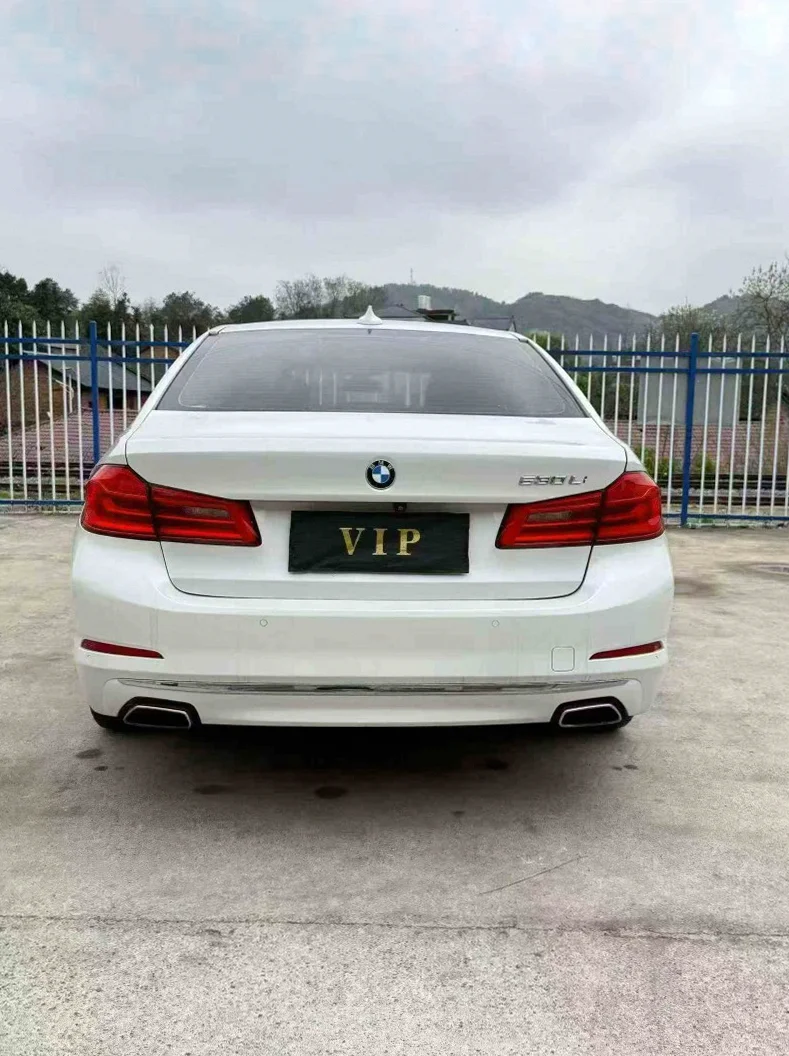 宝马5系 驾驶室