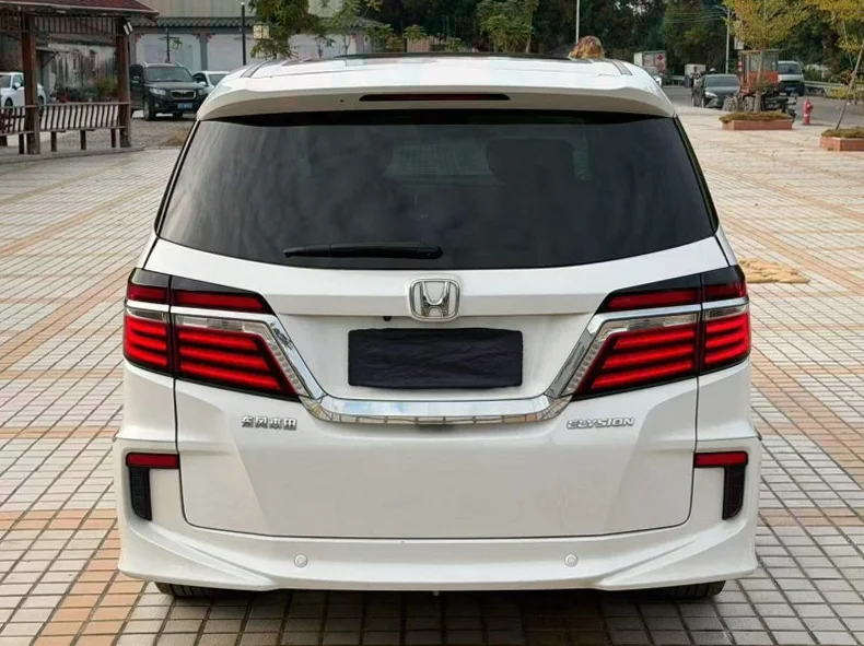 本田艾力绅 驾驶室