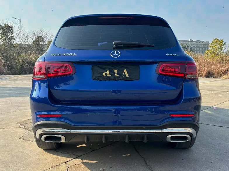 奔驰GLC 内饰后排