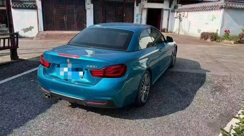 宝马4系 驾驶室